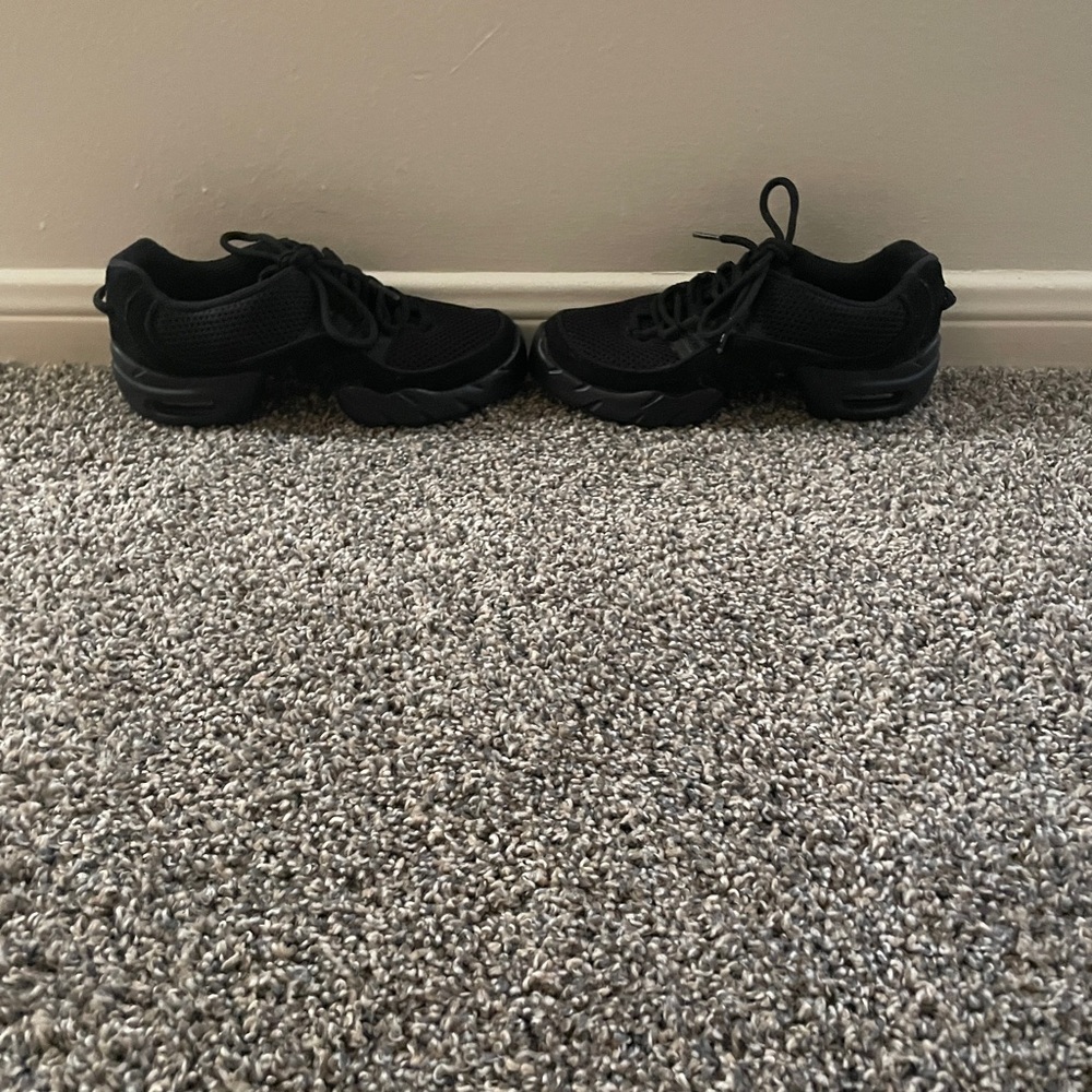 Boost Mesh Split Sole Dance Sneakers - Picture 5 of 7